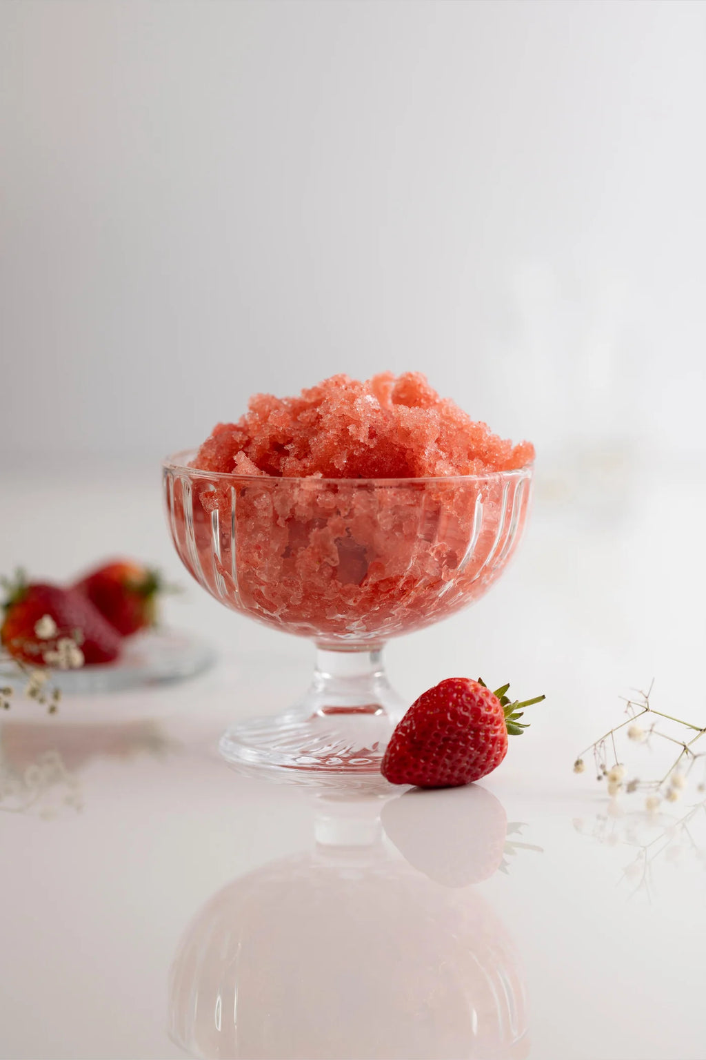 STRAWBERRY SEED OIL SUGAR SCRUB - 250 ml